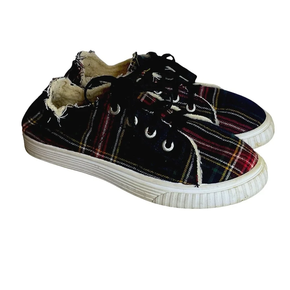 Tommy Bahamas Plaid Insulated Sneakers‎ Memory Foam Size 8.5M